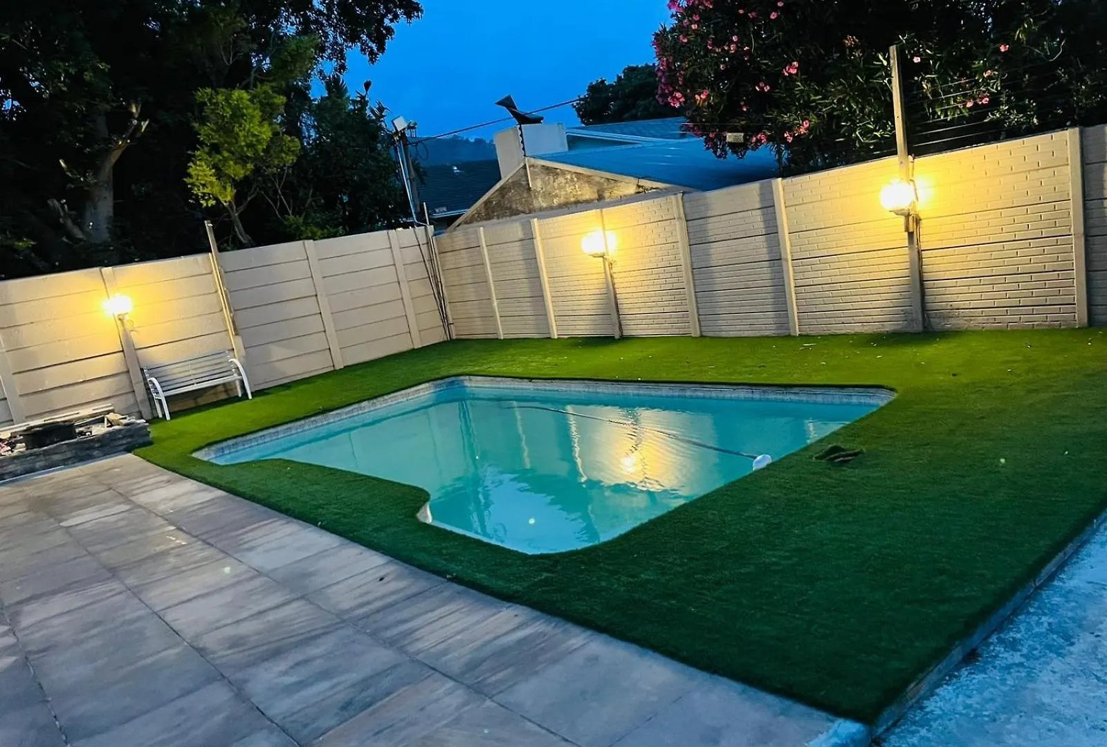 Bed and Breakfast African Haven Guest House Κέιπ Τάουν